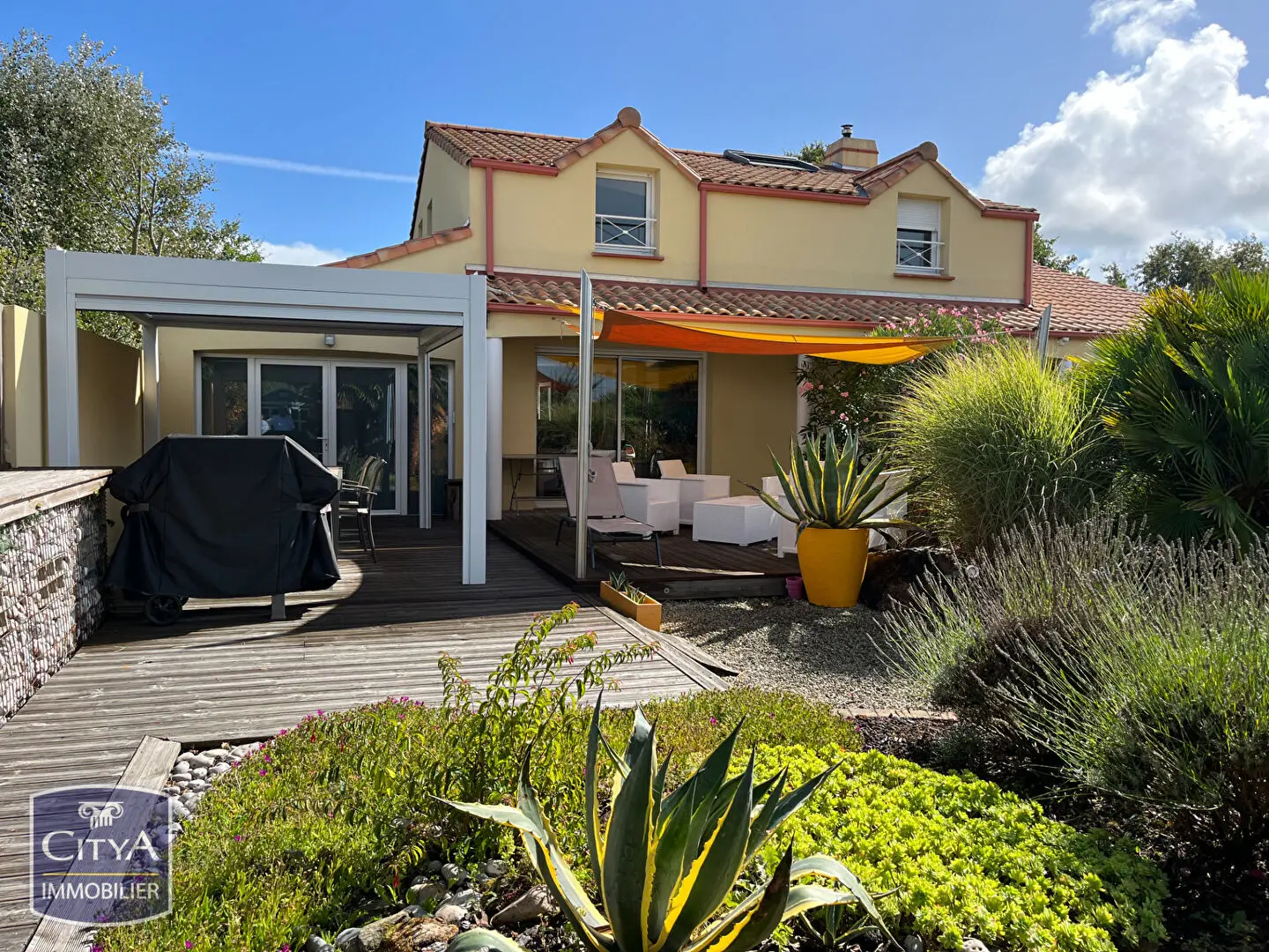 Photo 2 Maison 6 pièces 146m²