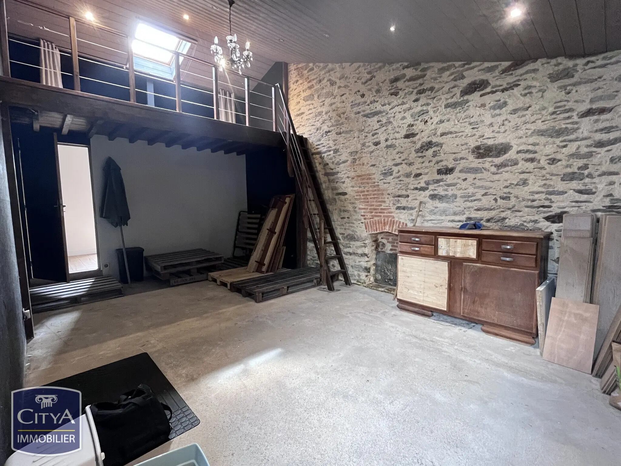 Photo 15 Maison 8 pièces 160m²