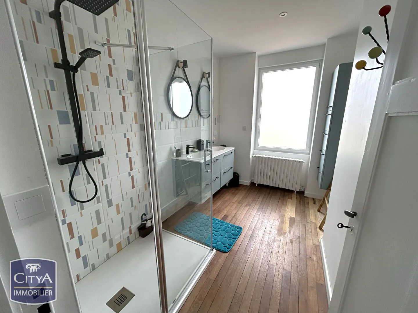 Photo 10 Maison 8 pièces 185m²