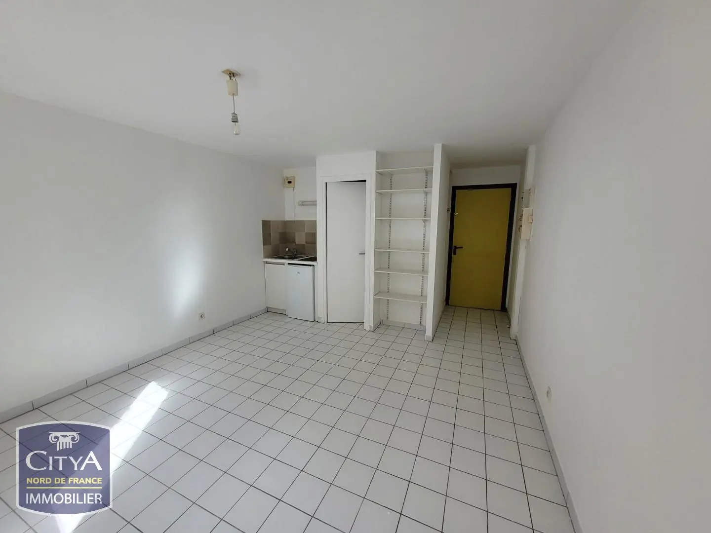 Photo 1 Appartement 1 pièce 21.59m²