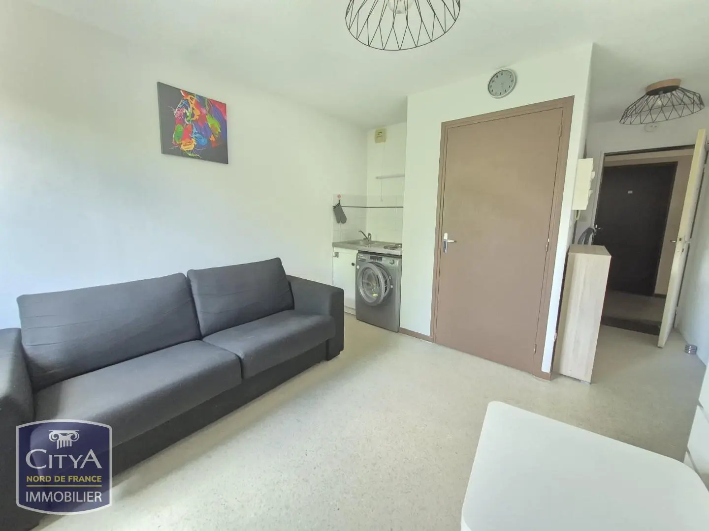 Photo 1 Appartement 1 pièce 18.1m²