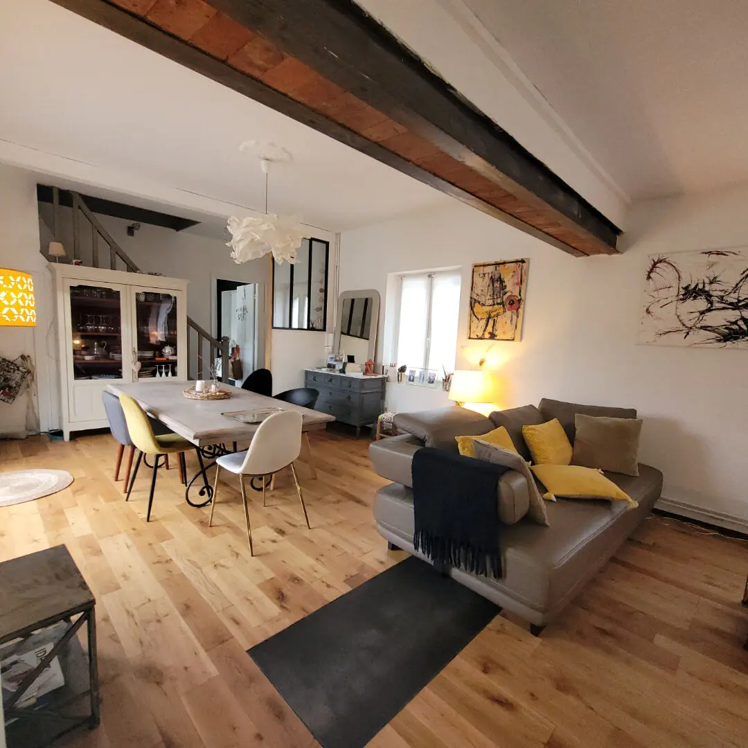 Photo 1 Maison 4 pièces 98m²