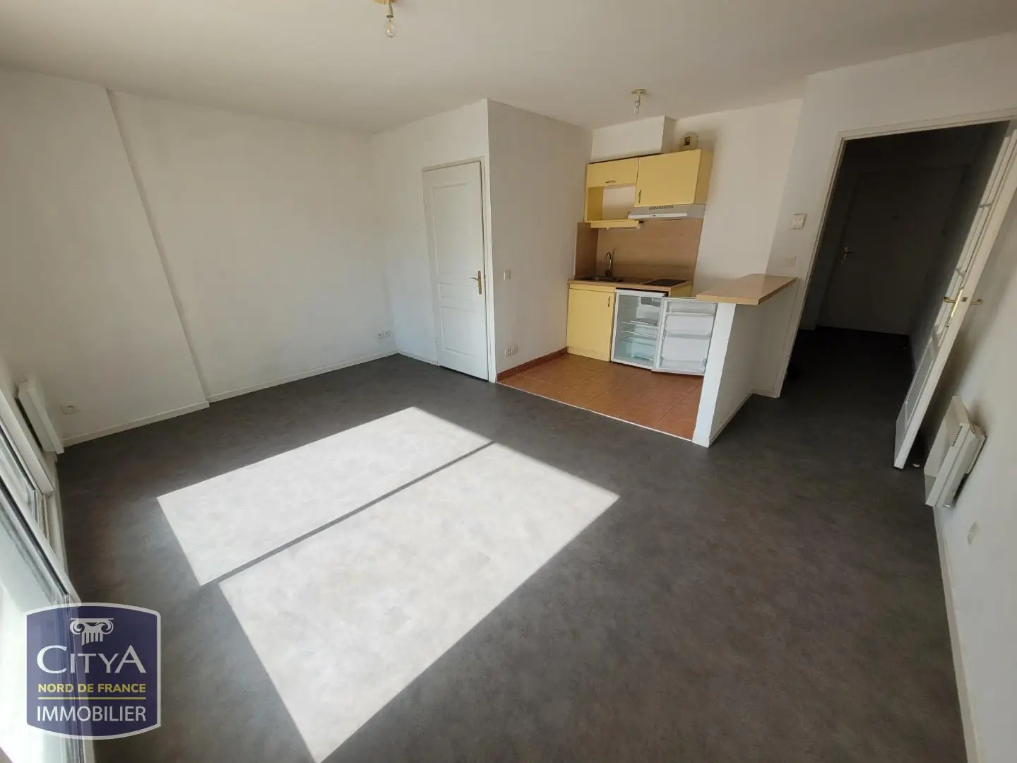 Photo 1 Appartement 1 pièce 30.44m²