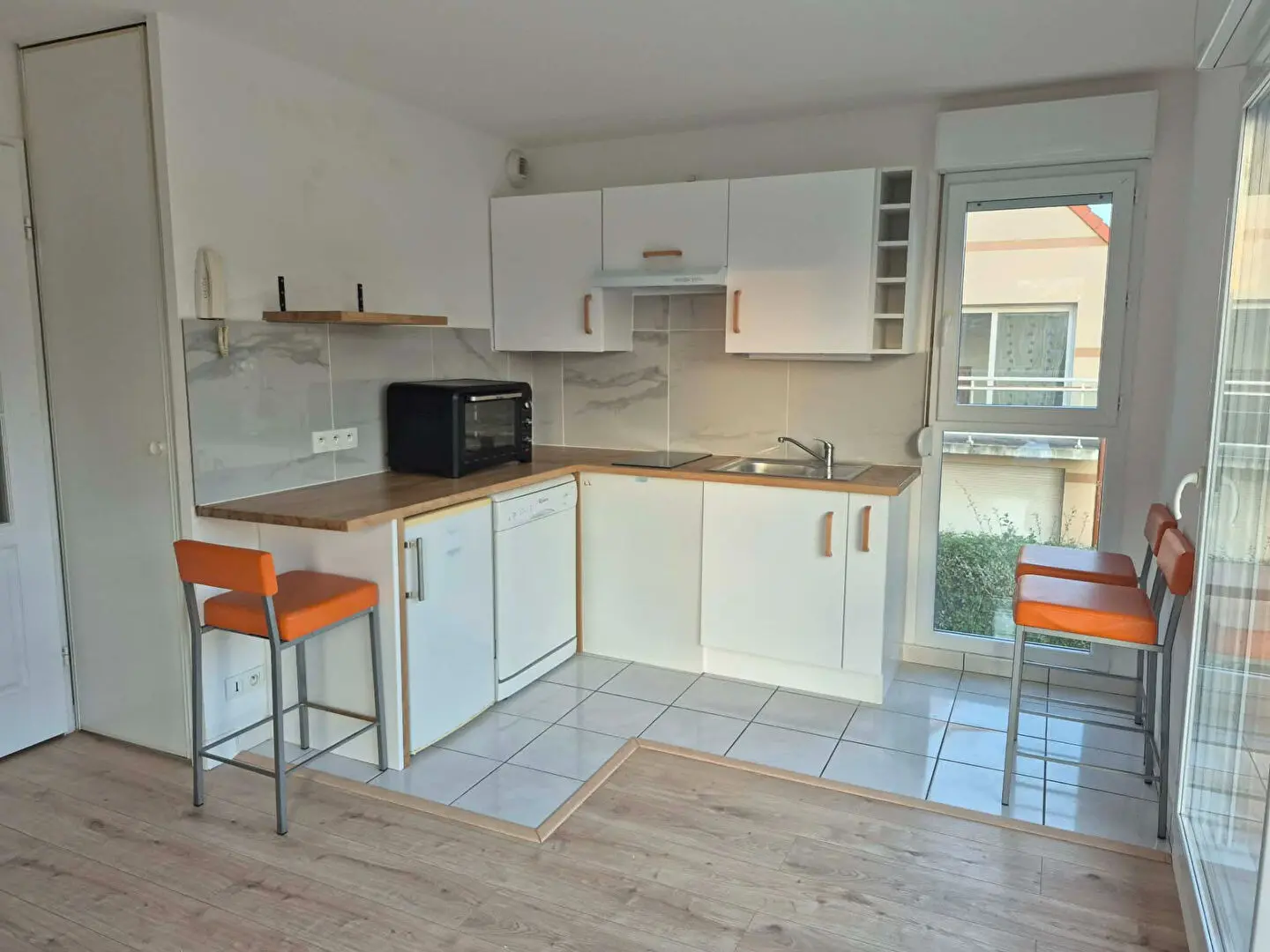Photo 12 Appartement 1 pièce 27.34m²