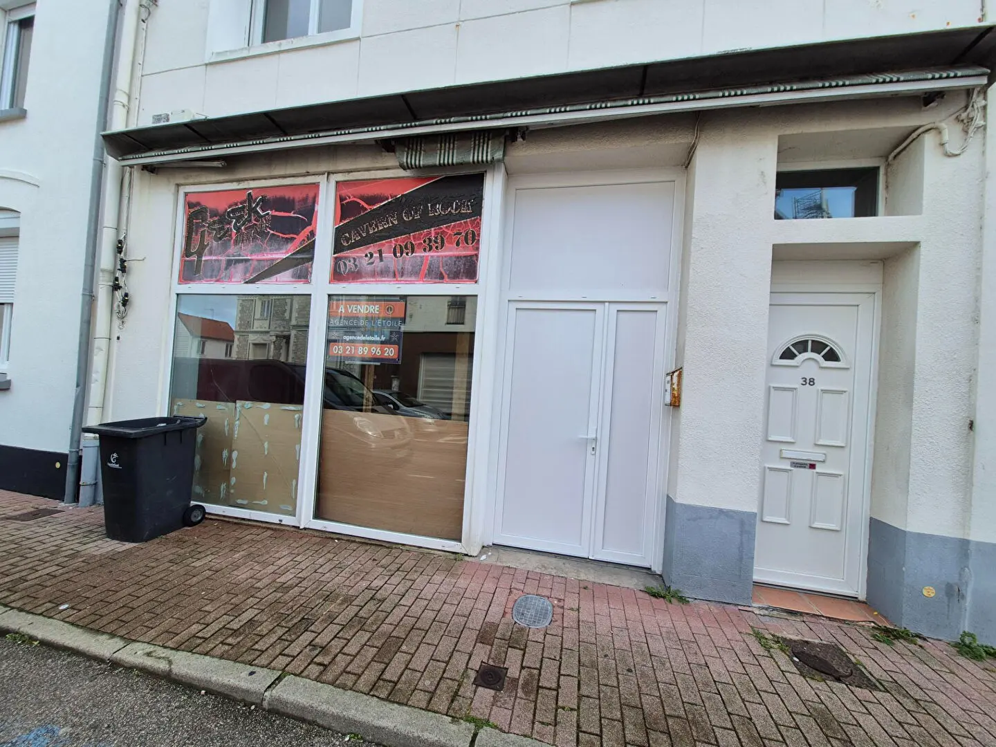Photo 6 Local Commercial 5 pièces 123m²