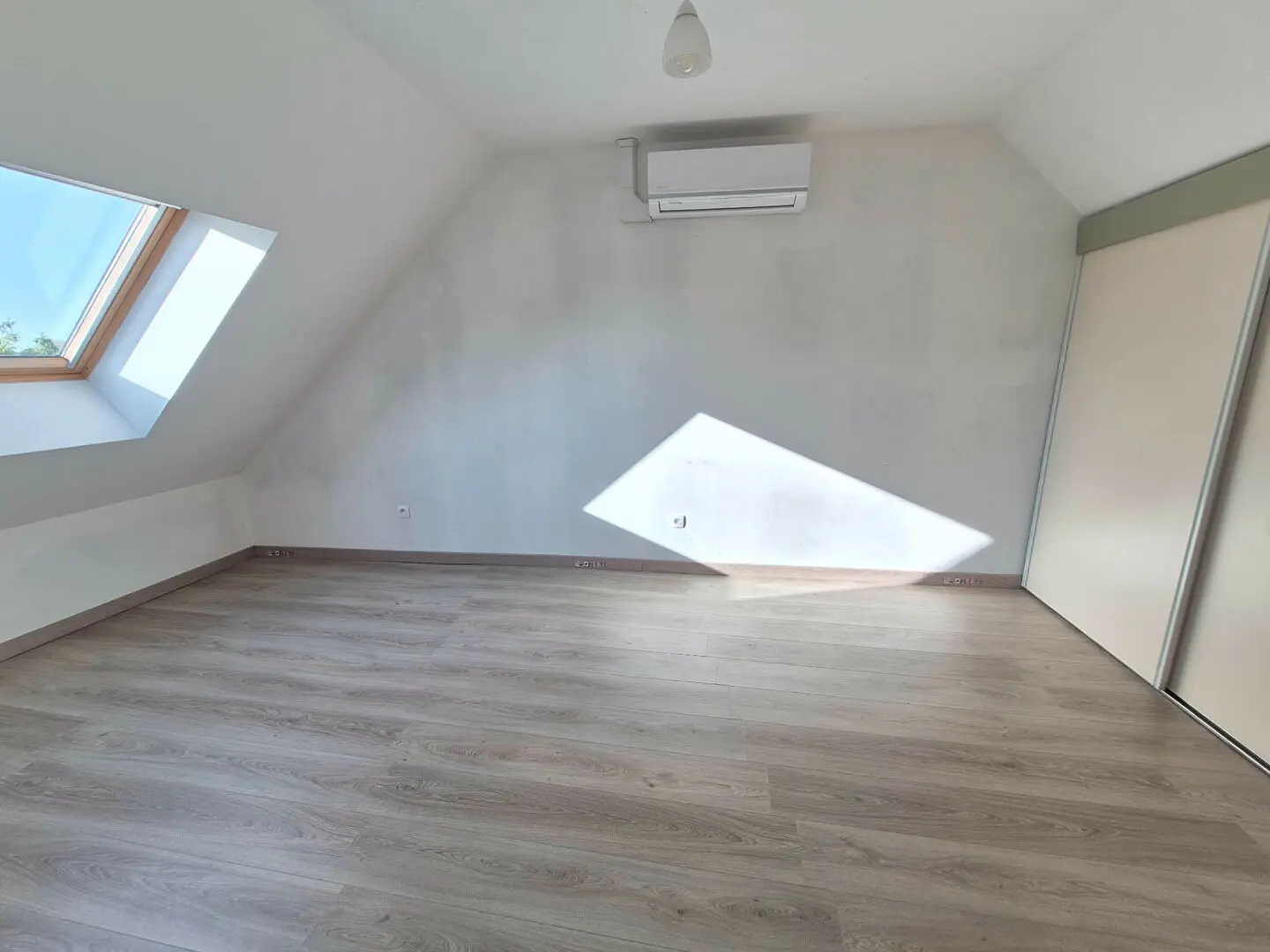 Photo 14 Maison 7 pièces 105.41m²