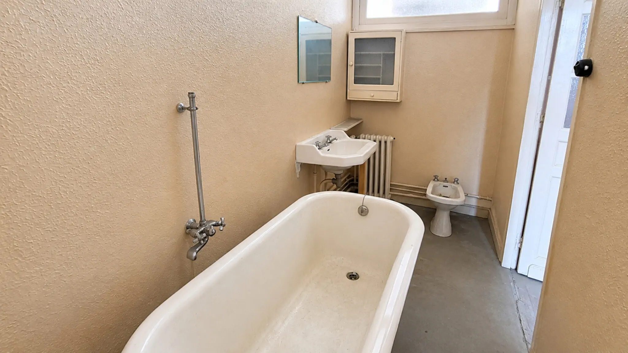 Photo 6 Immeuble 259m²