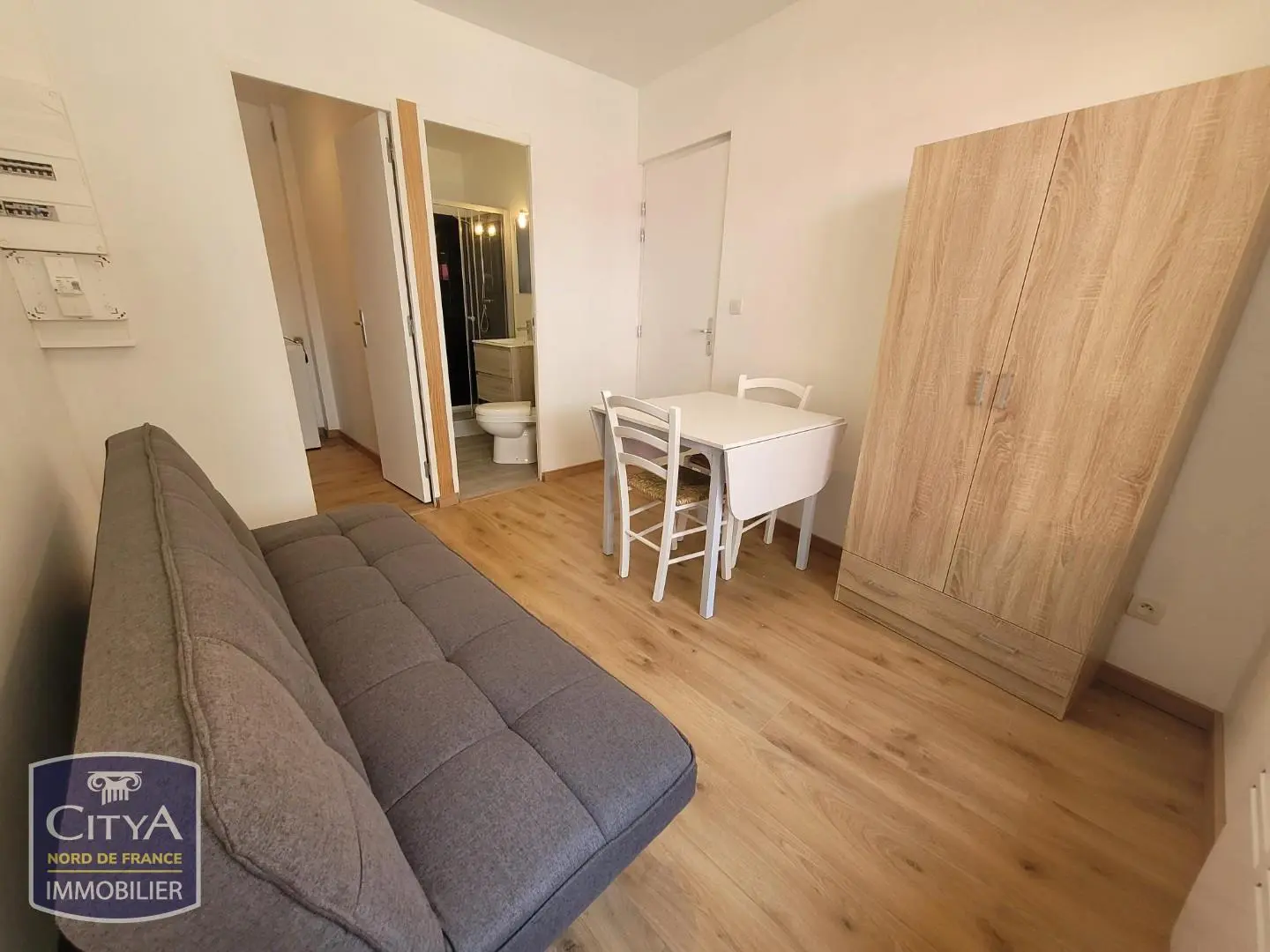 Photo 1 Appartement 1 pièce 14m²