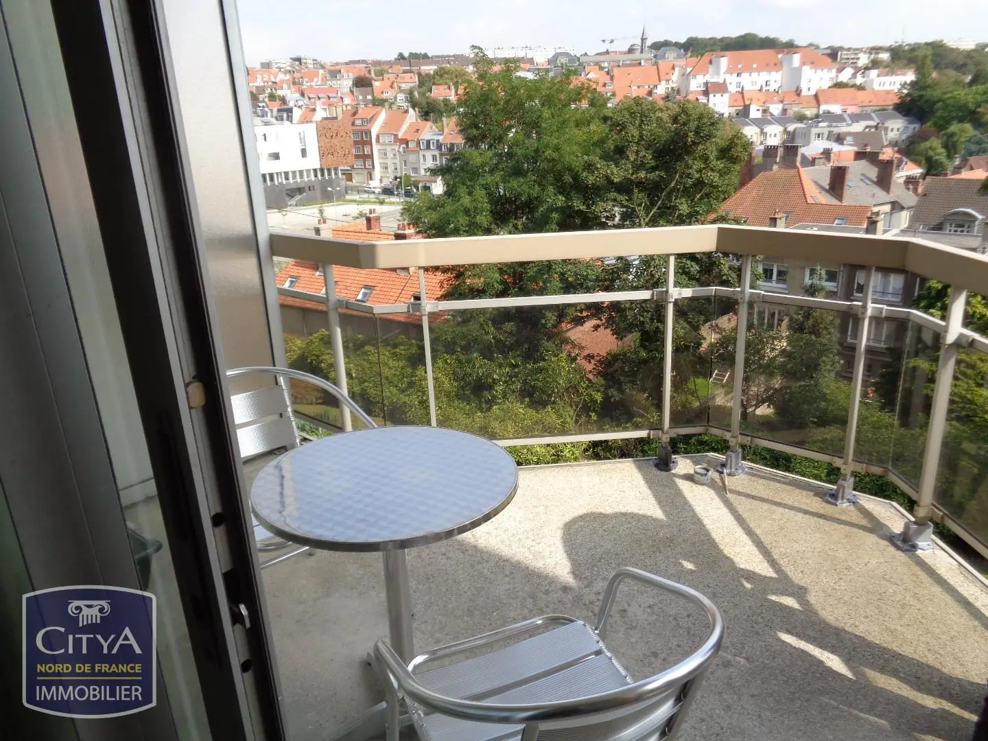 Photo 1 Appartement 1 pièce 29.04m²