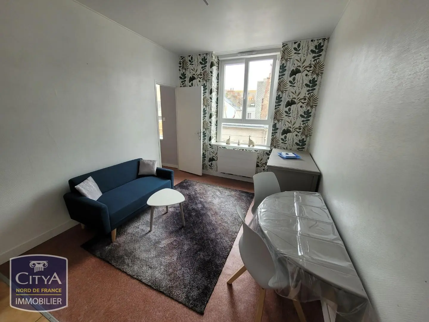 Photo 1 Appartement 1 pièce 27.59m²