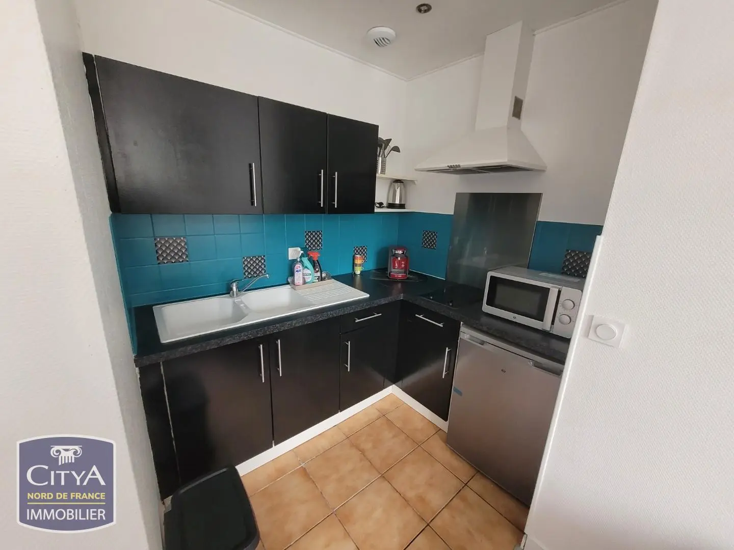 Photo 2 Appartement 1 pièce 27.59m²