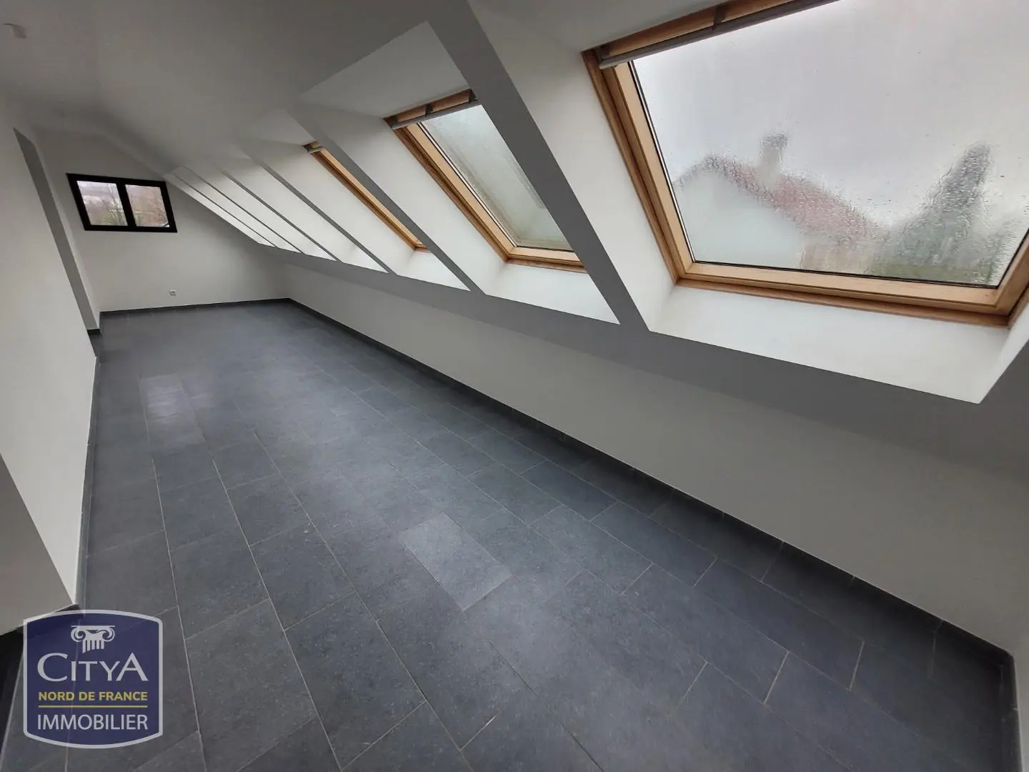 Photo 12 Maison 5 pièces 182.93m²