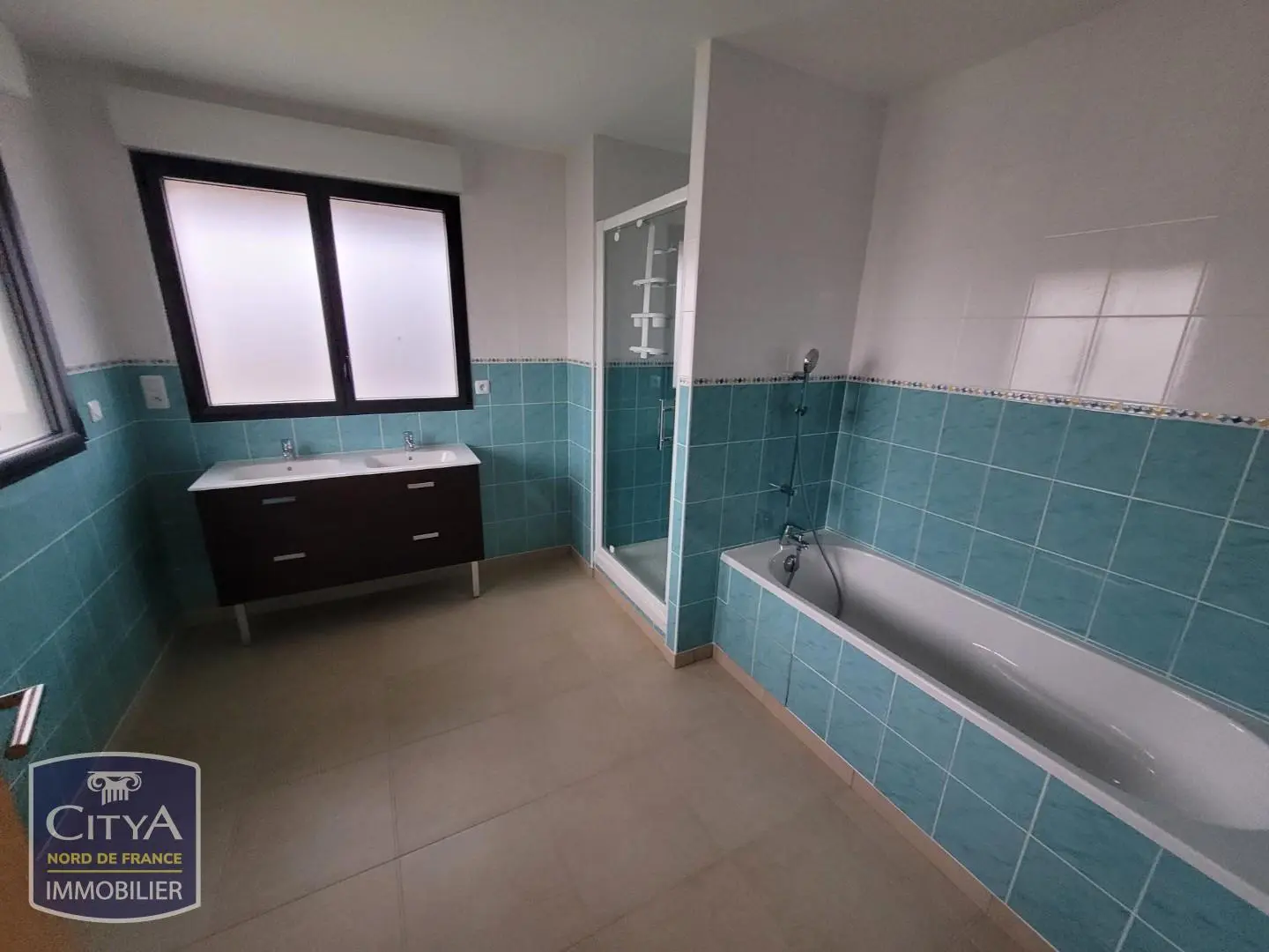 Photo 10 Maison 5 pièces 182.93m²
