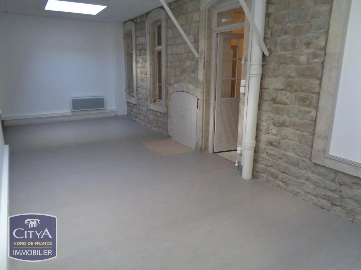 Photo 5 Local Professionnel 6 pièces 22.9m²