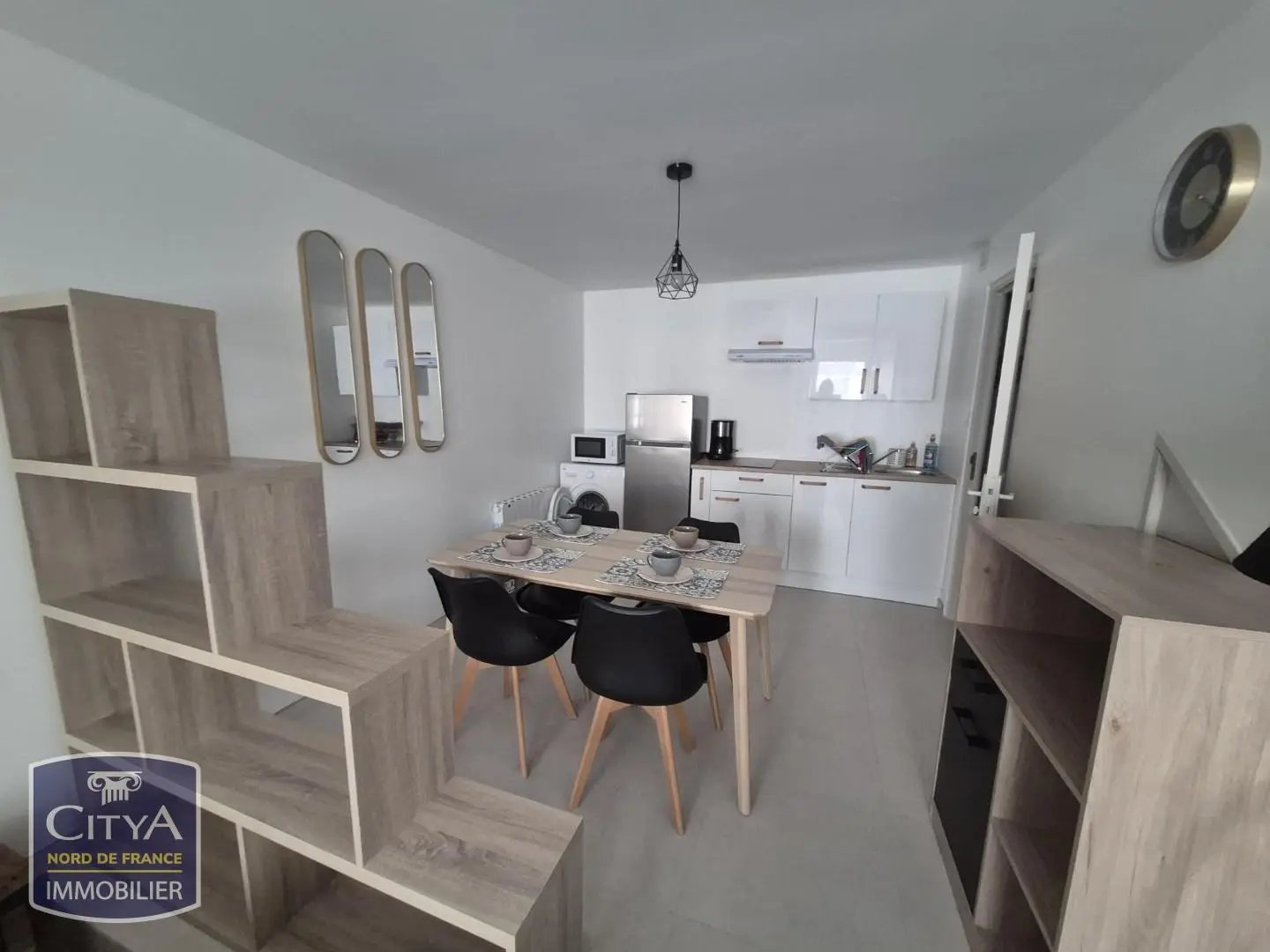 Photo 1 Appartement 1 pièce 24.23m²