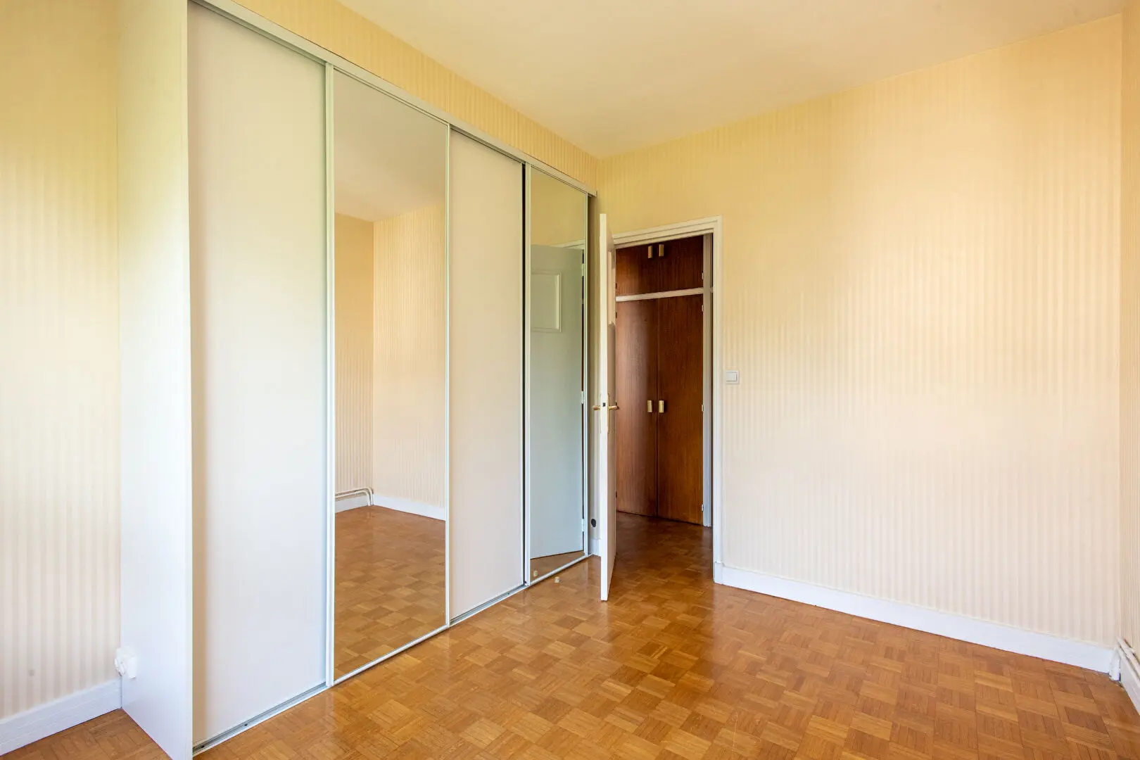 Photo 11 Appartement 4 pièces 96m²