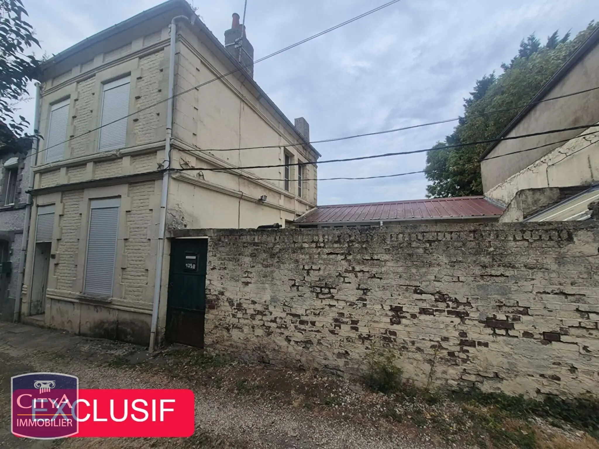 Photo 1 Maison 5 pièces 85m²