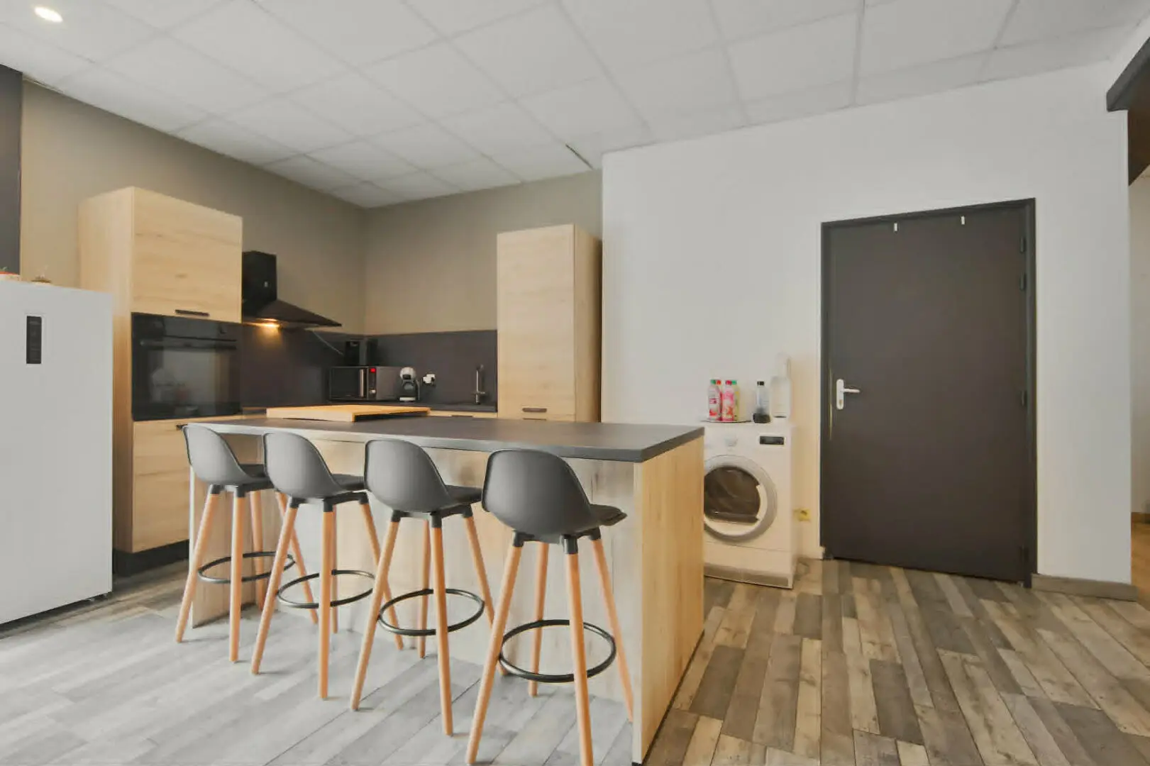 Photo 2 Appartement 5 pièces 140m²