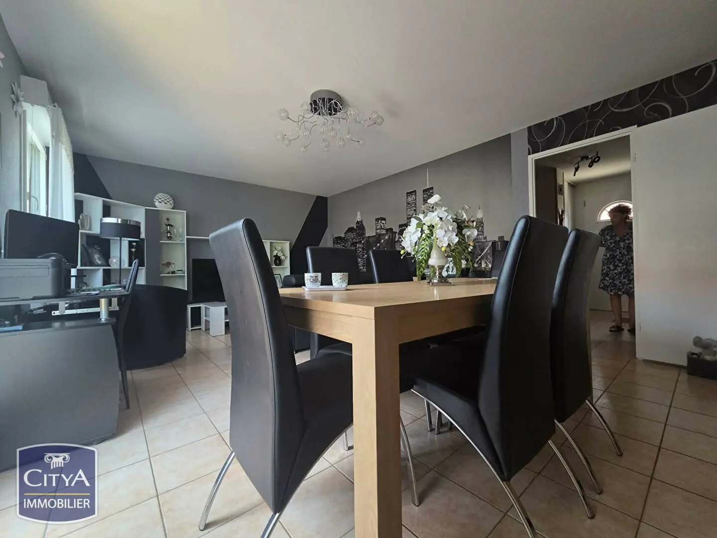 Photo 2 Maison 5 pièces 80m²