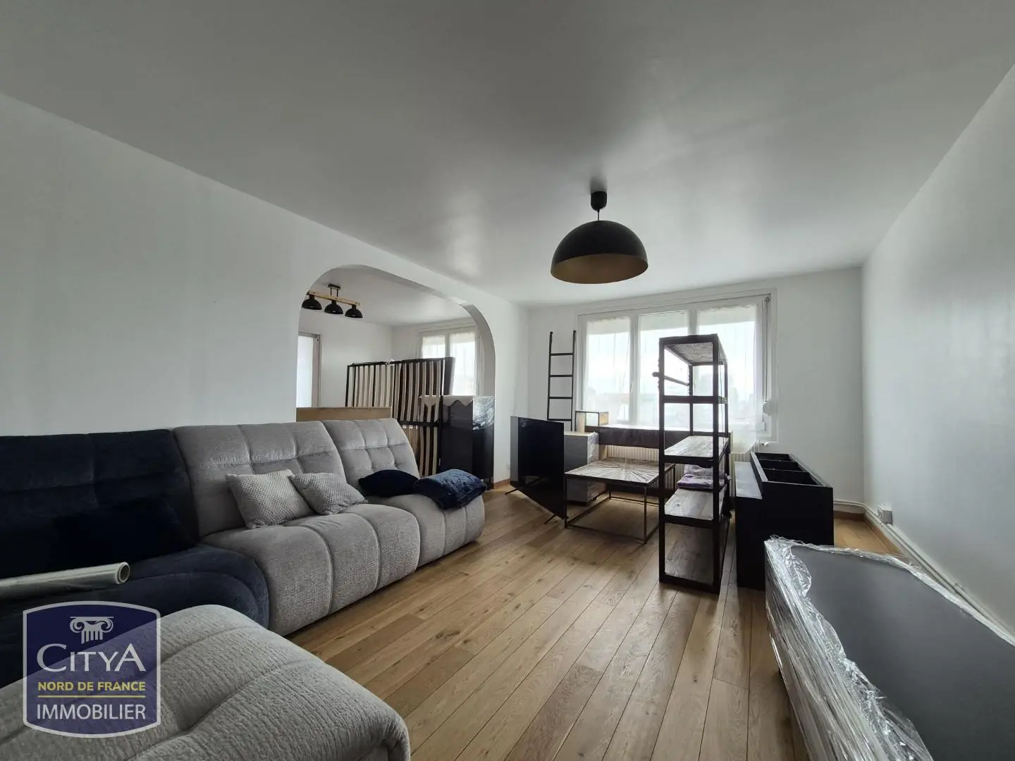 Photo 2 Appartement 5 pièces 104.24m²