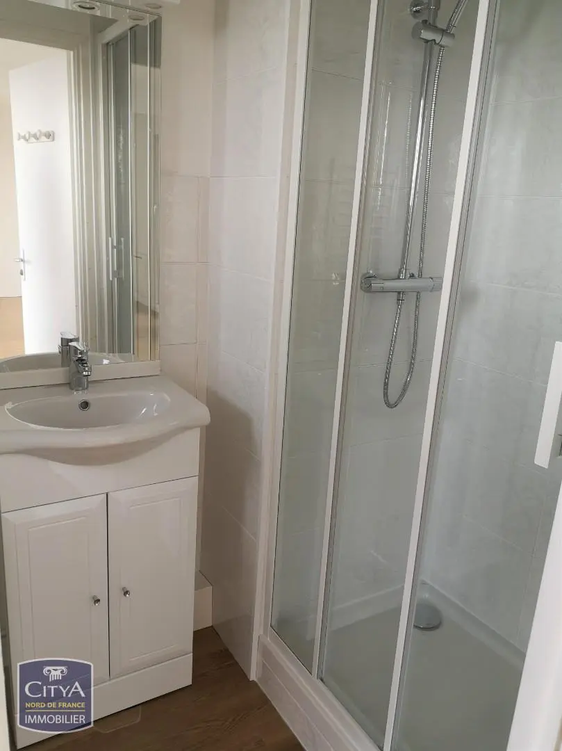 Photo 3 Appartement 1 pièce 21.9m²