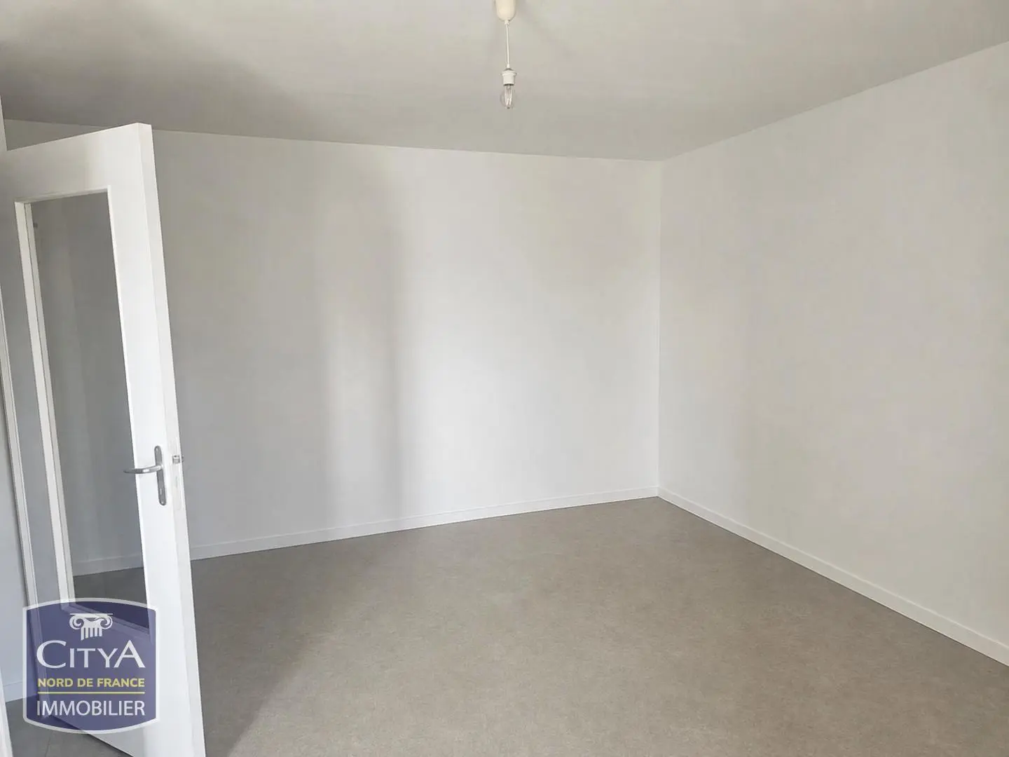 Photo 1 Appartement 1 pièce 36.67m²