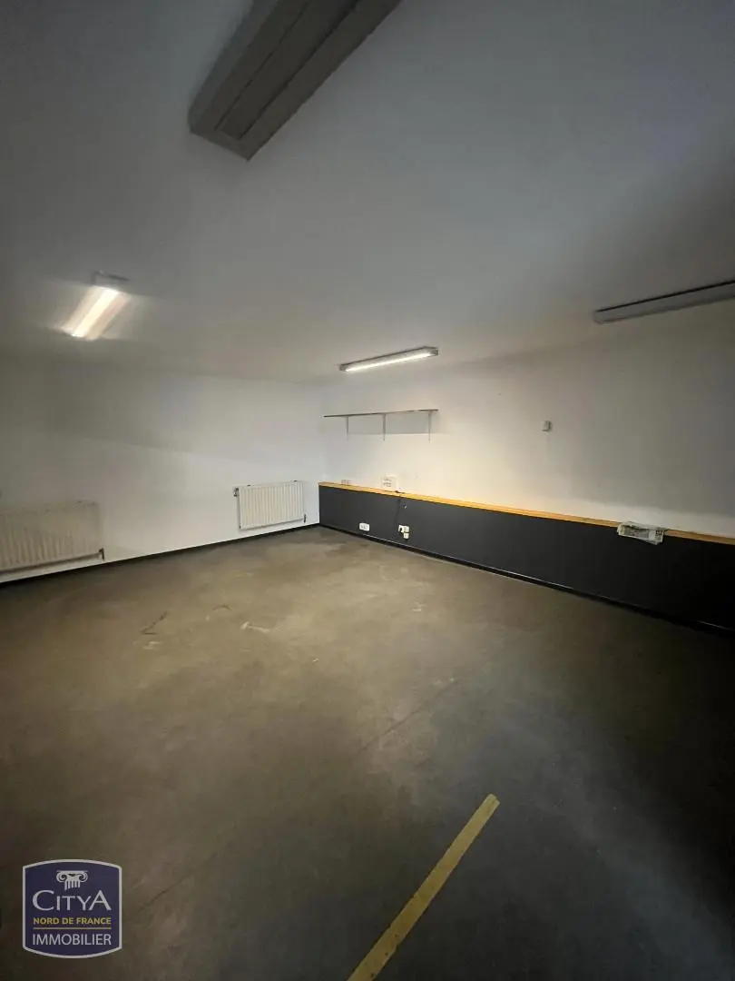 Local commercial 250 m² · à Calais · 250 m² · 1 285 €/mois