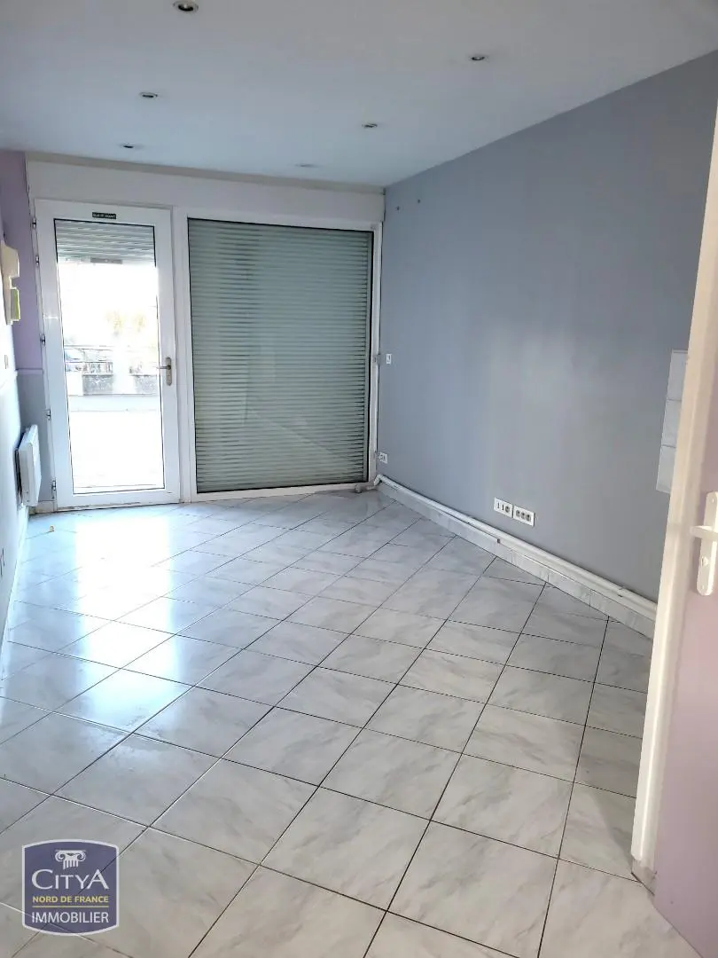 Photo 2 Local Commercial 26.88m²