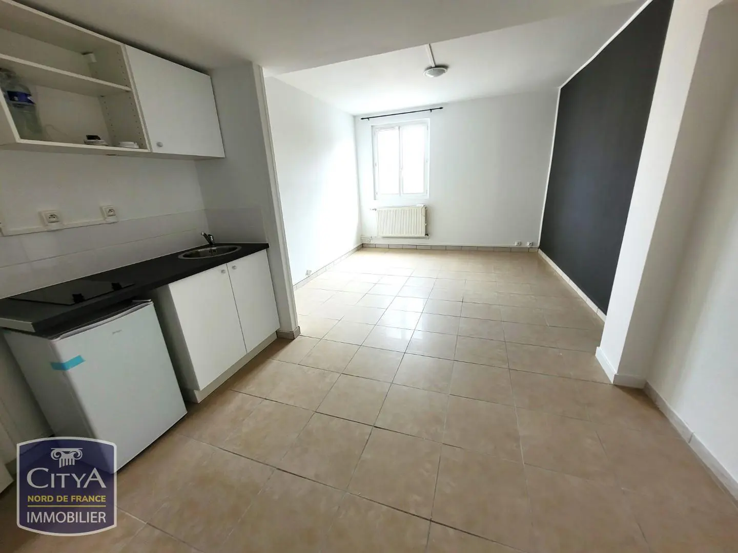 Photo 1 Appartement 1 pièce 25.1m²