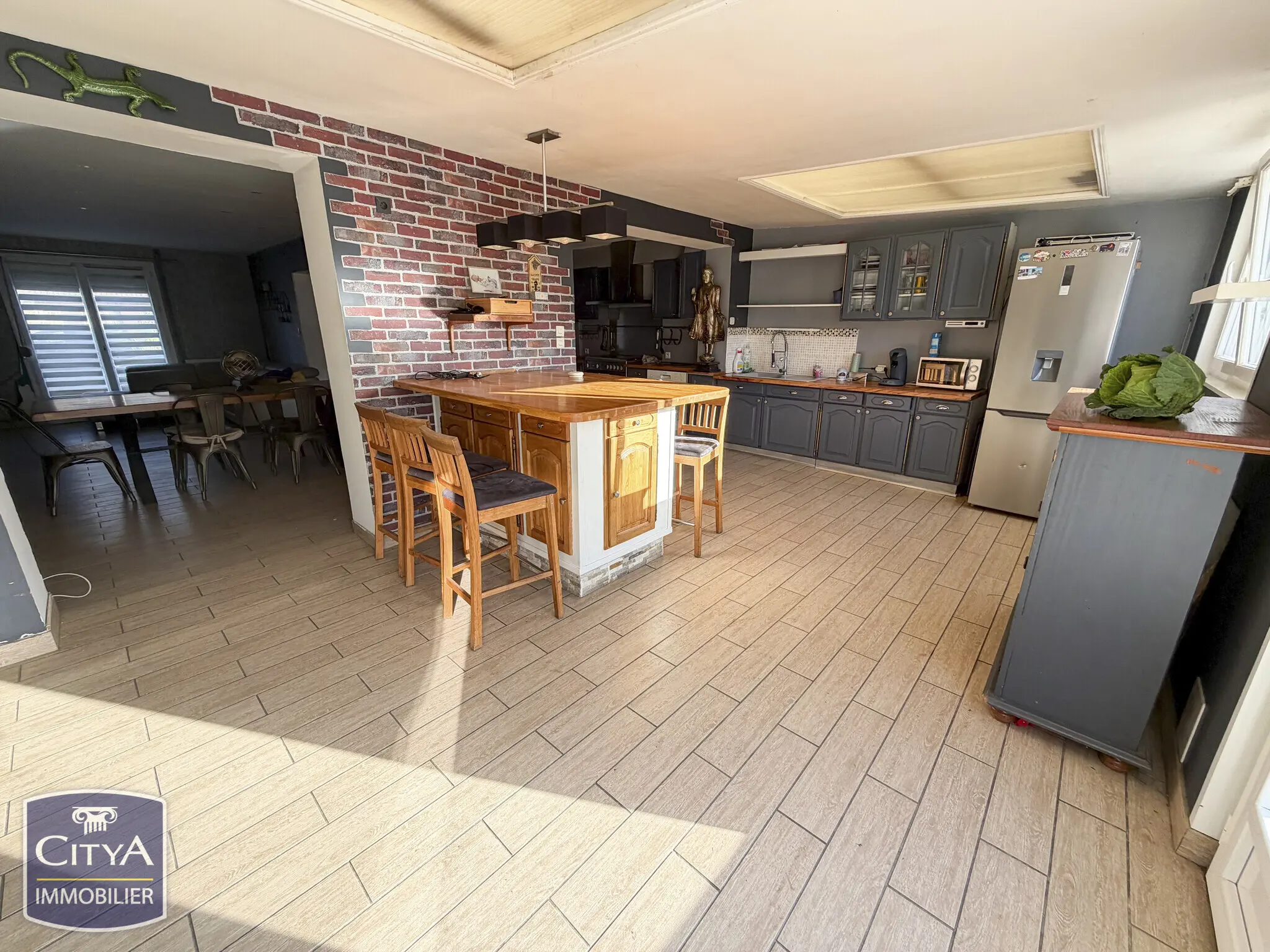Photo 3 Maison 6 pièces 135.7m²