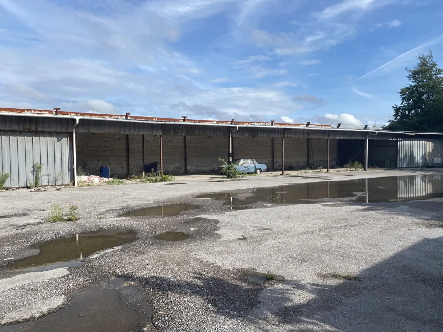Photo 7 Local Industriel 2150m²