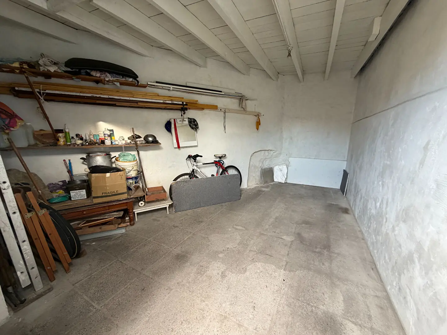 Photo 2 Parking 16m²