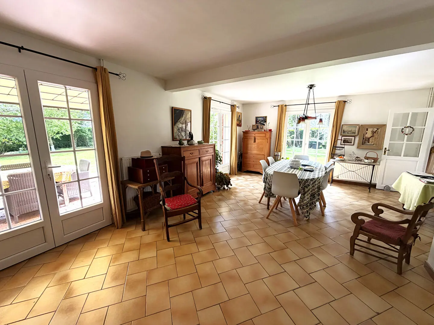 Photo 3 Maison 5 pièces 150m²