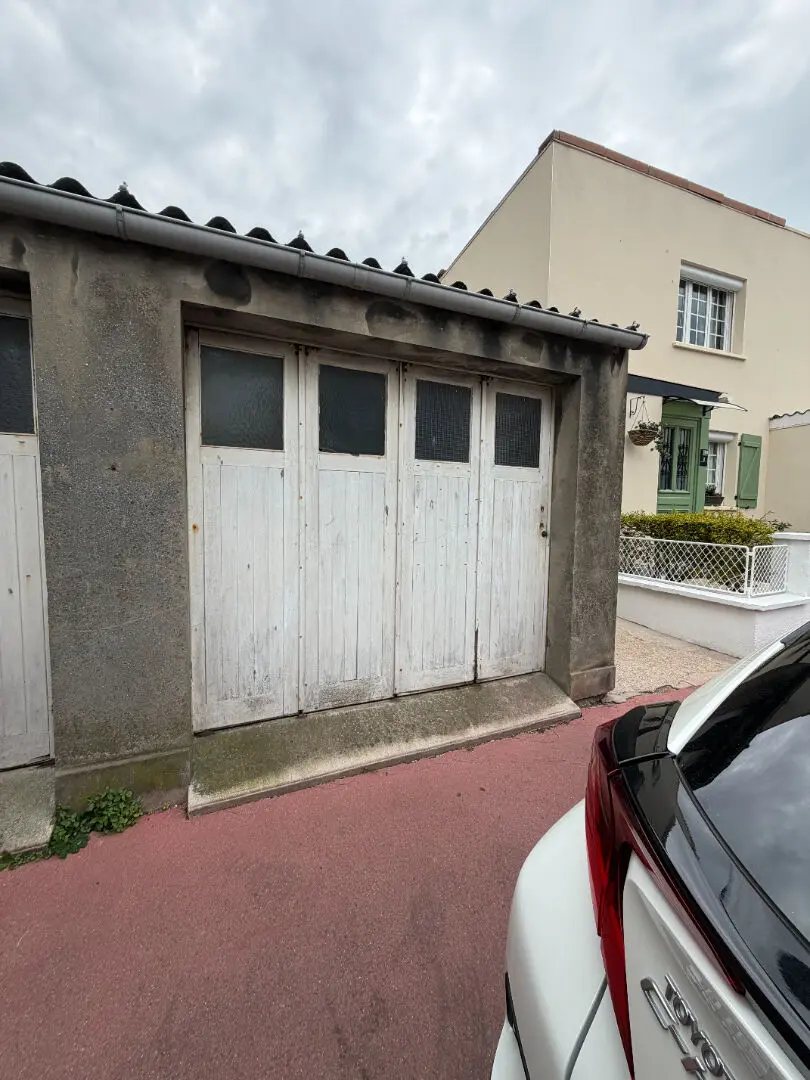 Photo 1 Parking 16.7m²