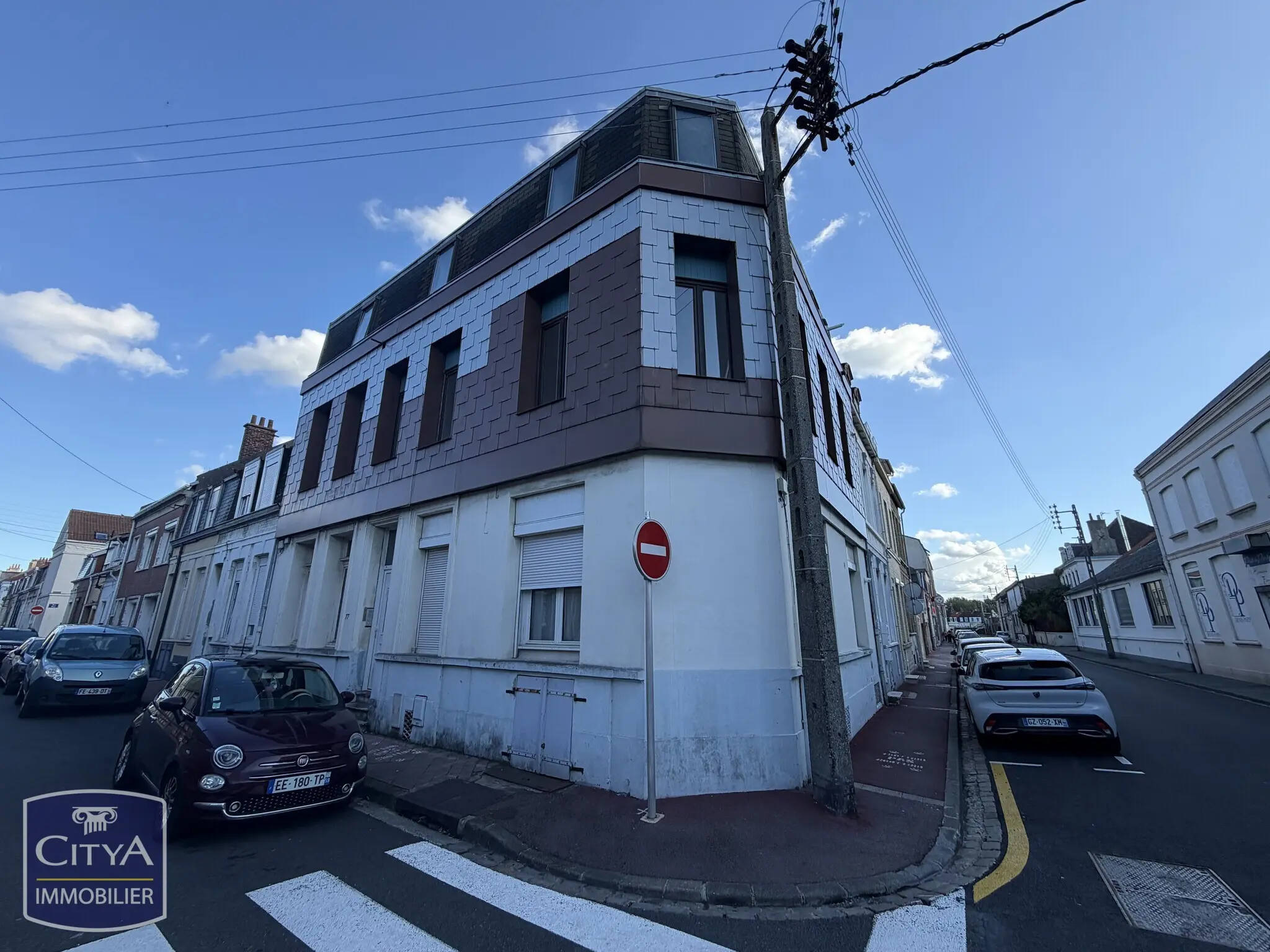 Photo 2 Immeuble 225.95m²