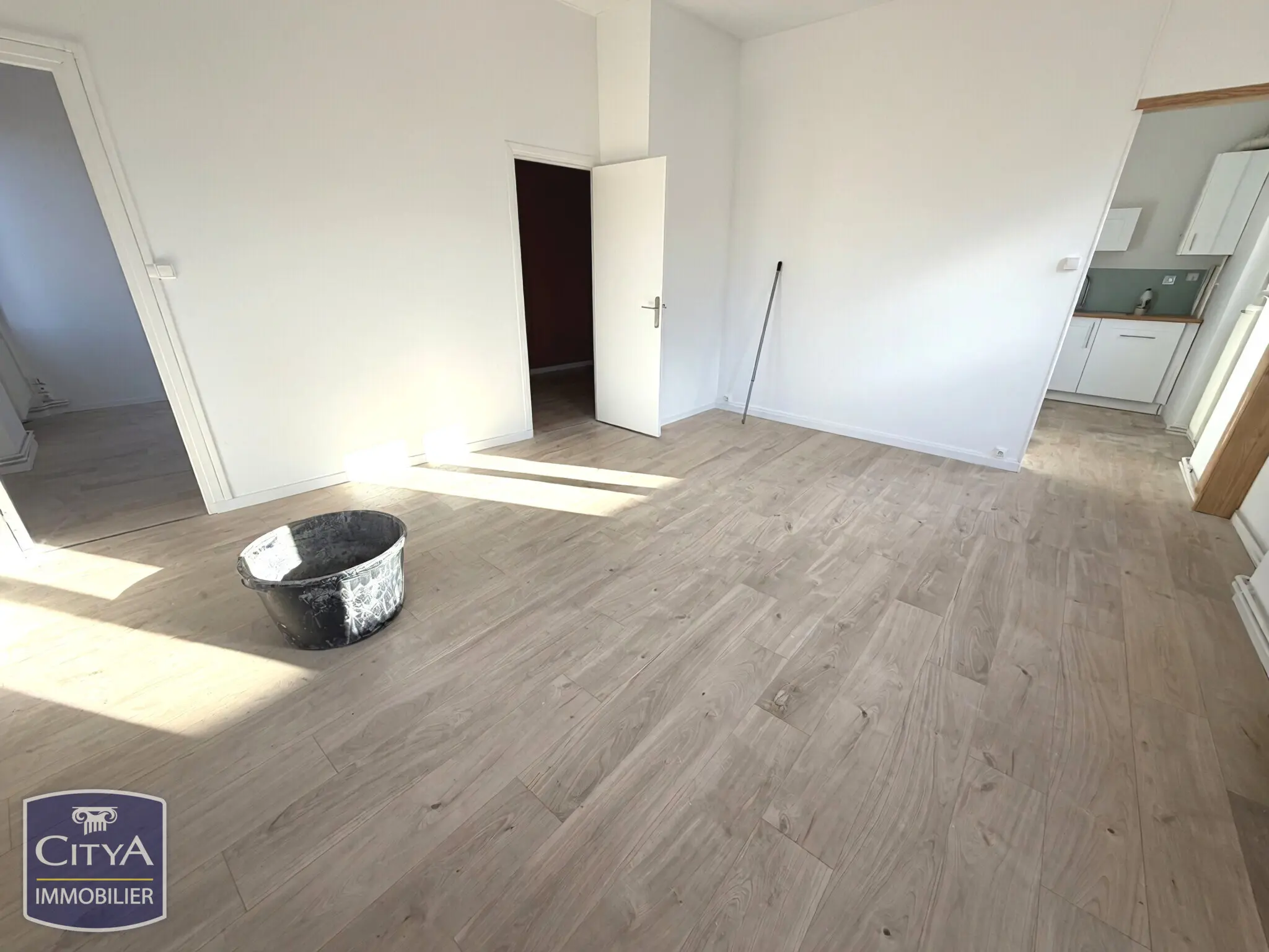 Photo 11 Immeuble 225.95m²