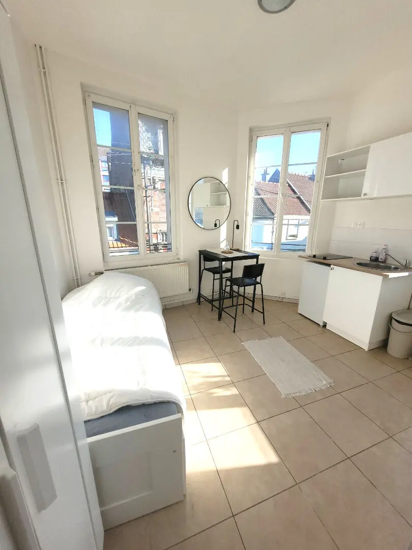 Photo 5 Immeuble 10 pièces 200m²