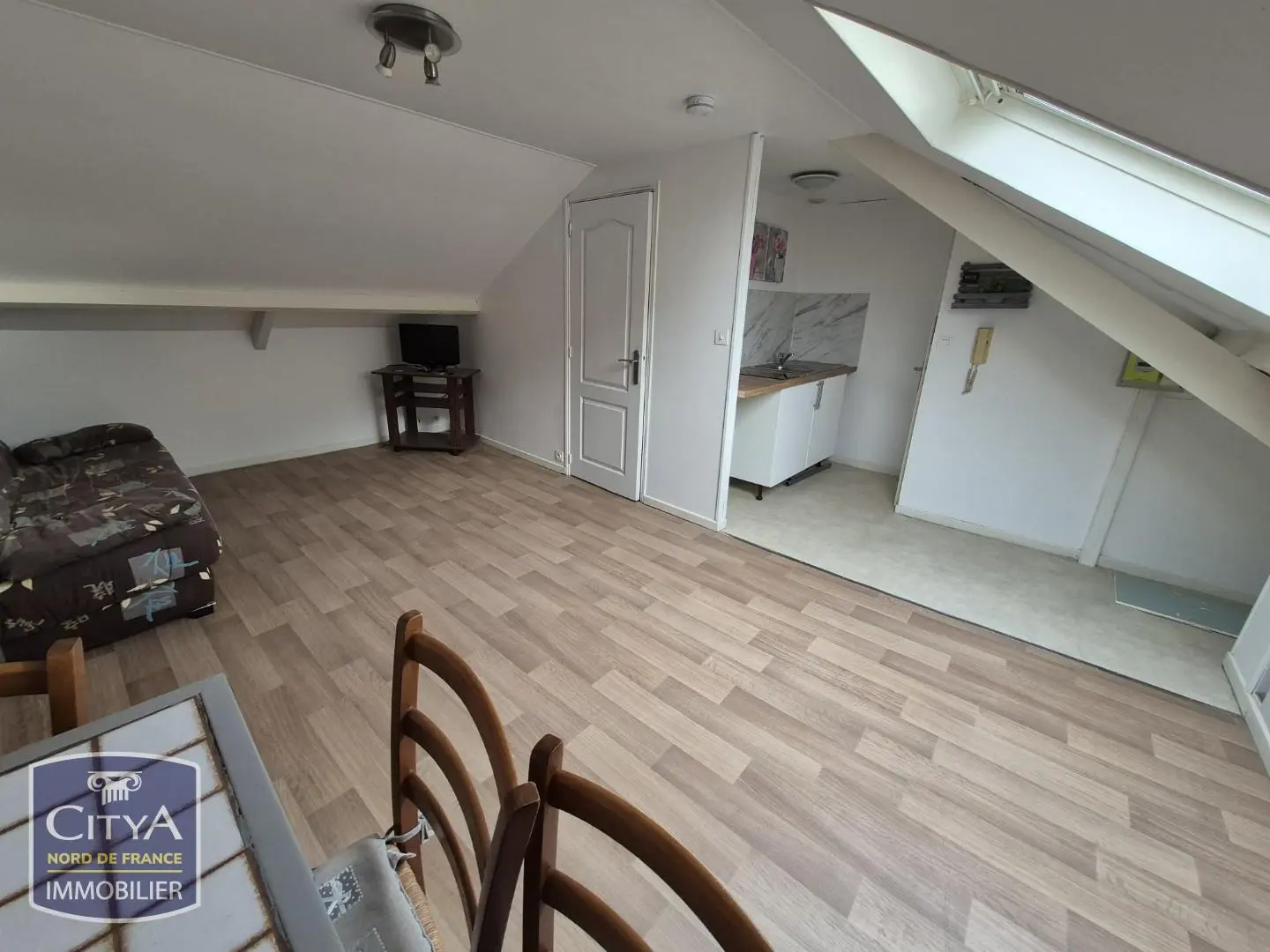Photo 1 Appartement 1 pièce 17.17m²