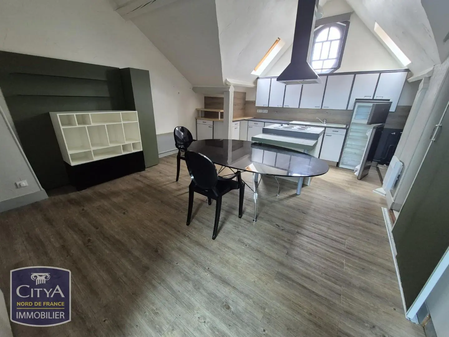 Photo 1 Appartement 1 pièce 32.96m²