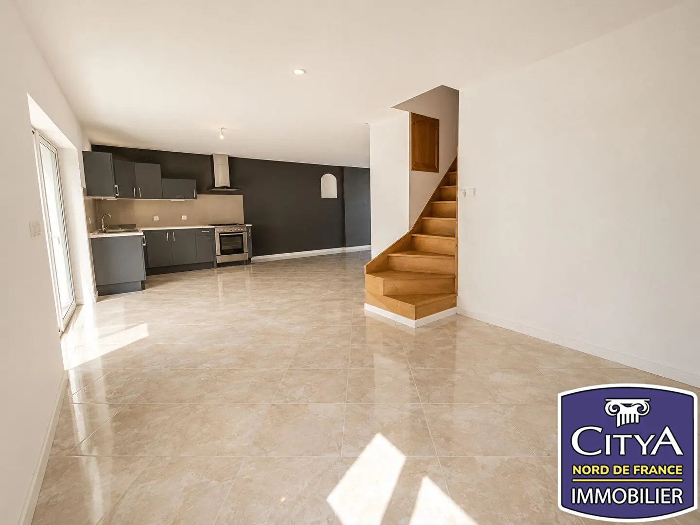 Photo 3 Maison 5 pièces 122m²