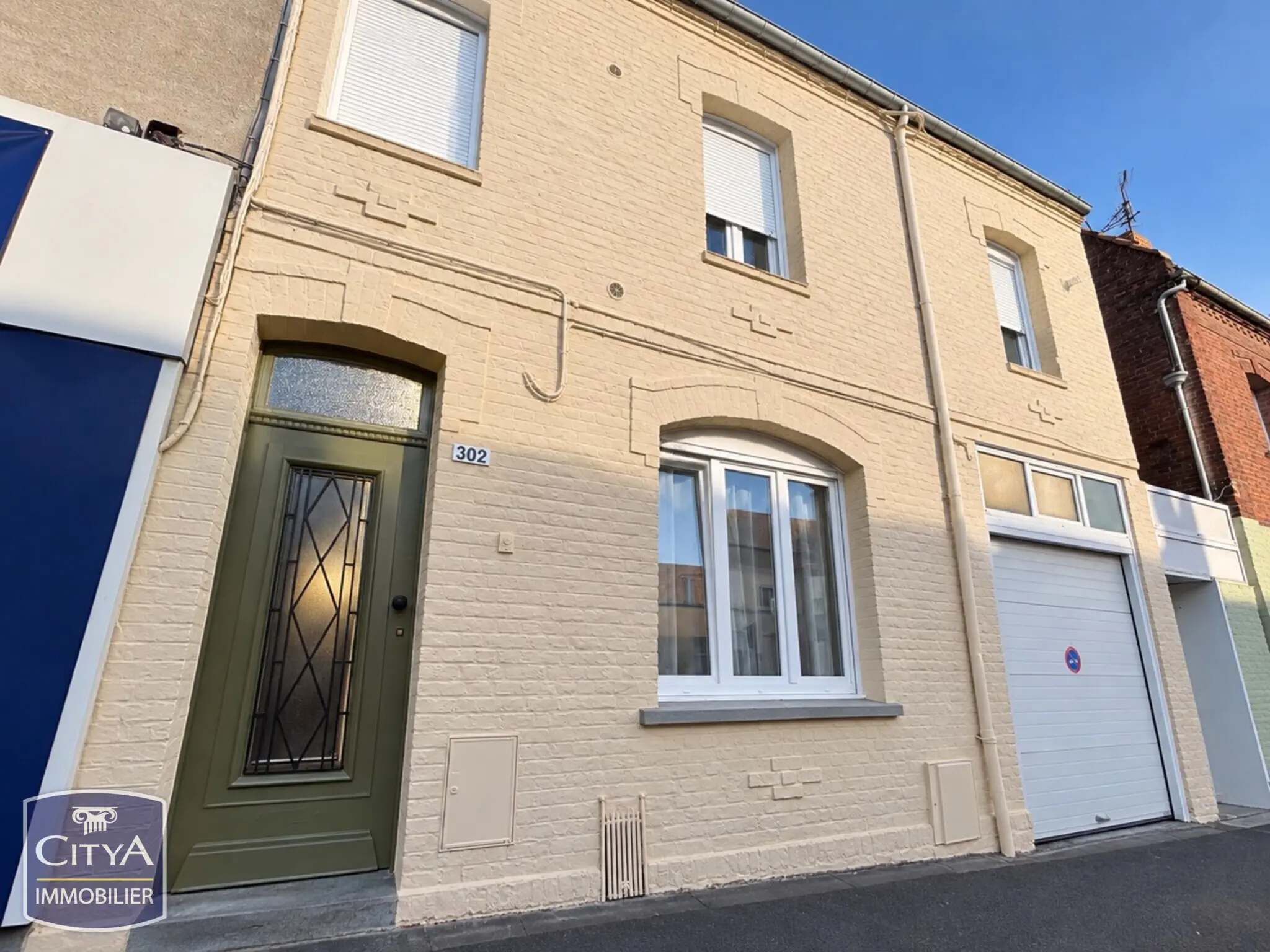 Photo 1 Immeuble 90m²