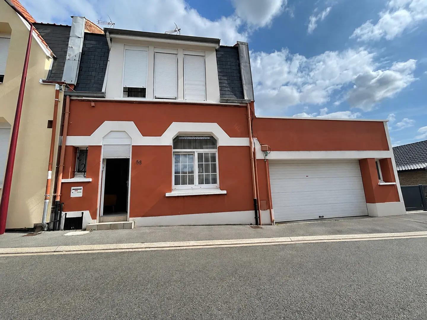 Photo 1 Maison 6 pièces 92m²