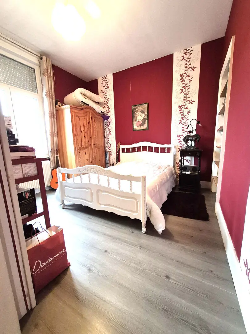 Photo 12 Maison 8 pièces 177m²