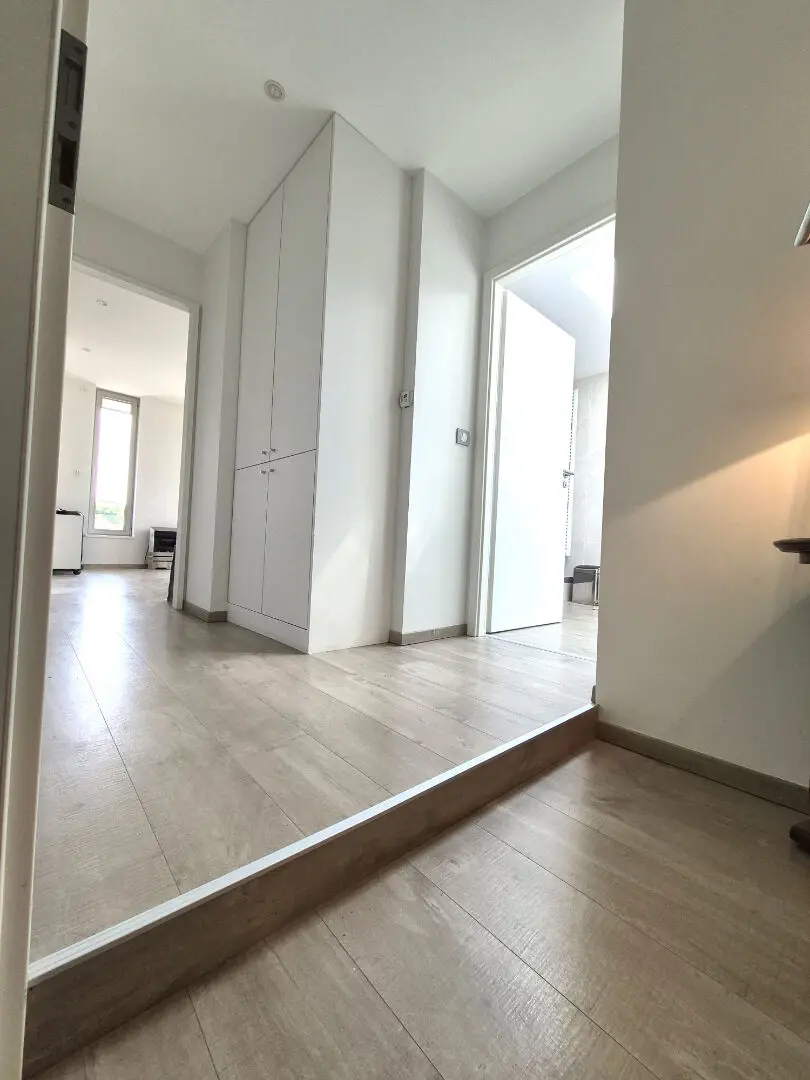 Photo 13 Maison 12 pièces 245m²