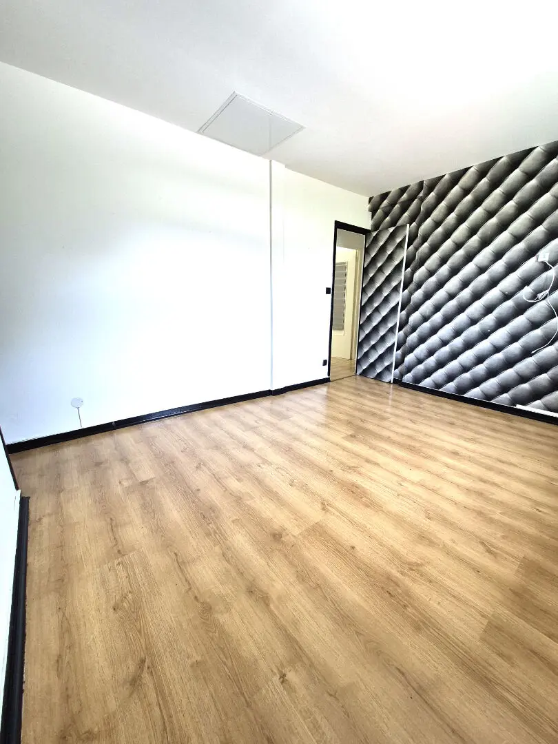 Photo 9 Maison 5 pièces 68m²
