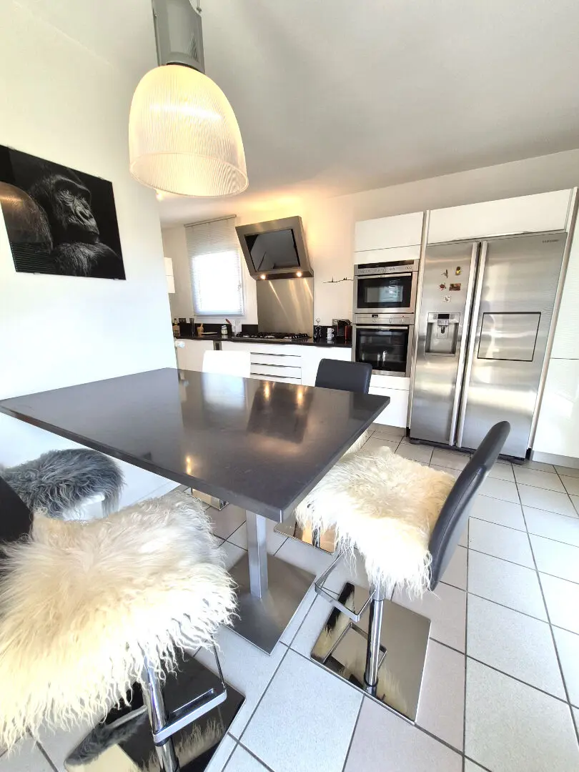 Photo 15 Maison 6 pièces 116m²