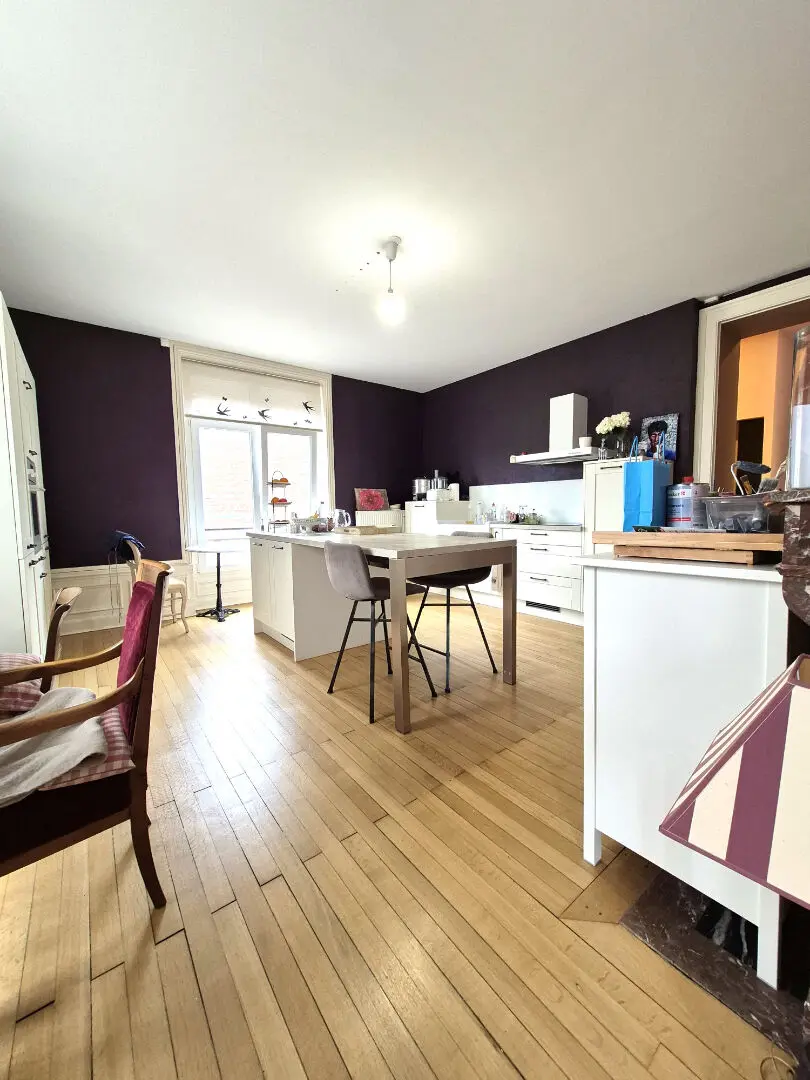 Photo 10 Appartement 3 pièces 142.5m²