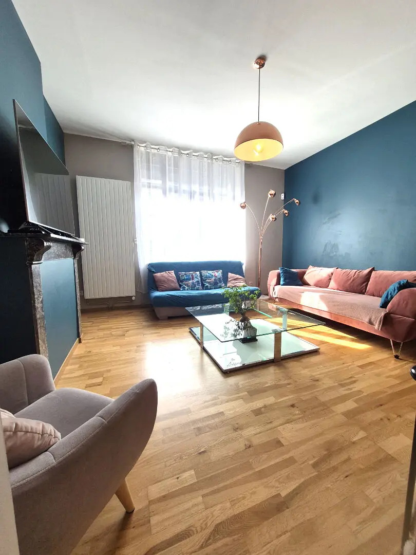 Photo 8 Maison 8 pièces 175m²