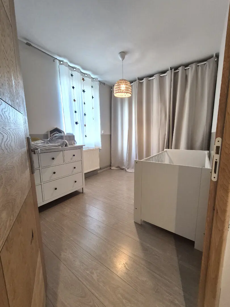 Photo 11 Maison 8 pièces 175m²