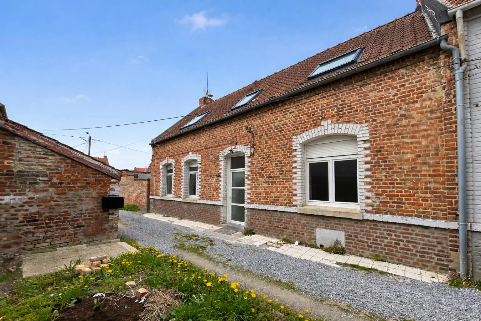 Photo 1 Maison 5 pièces 83m²